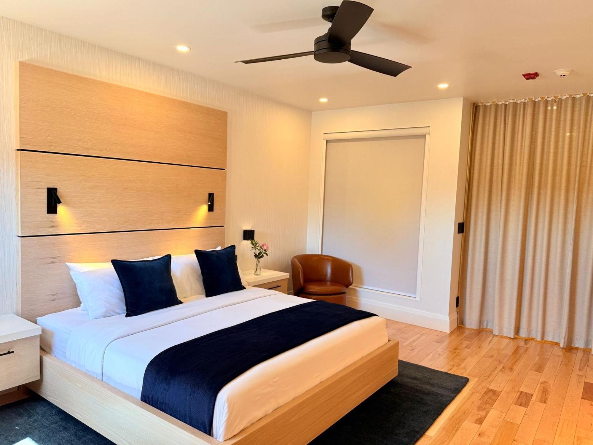 Cribs On Main Hotel Picton Buitenkant foto